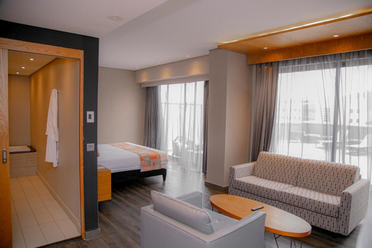 Ubumwe Grande Hotel Kigali Exteriör bild
